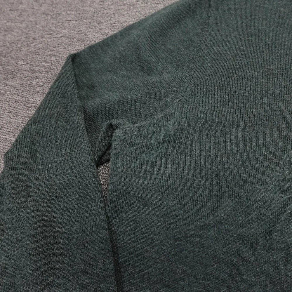 Brooks Brothers Sweater Mens Medium Green V Neck 100% Saxxon Wool Knit Pullover